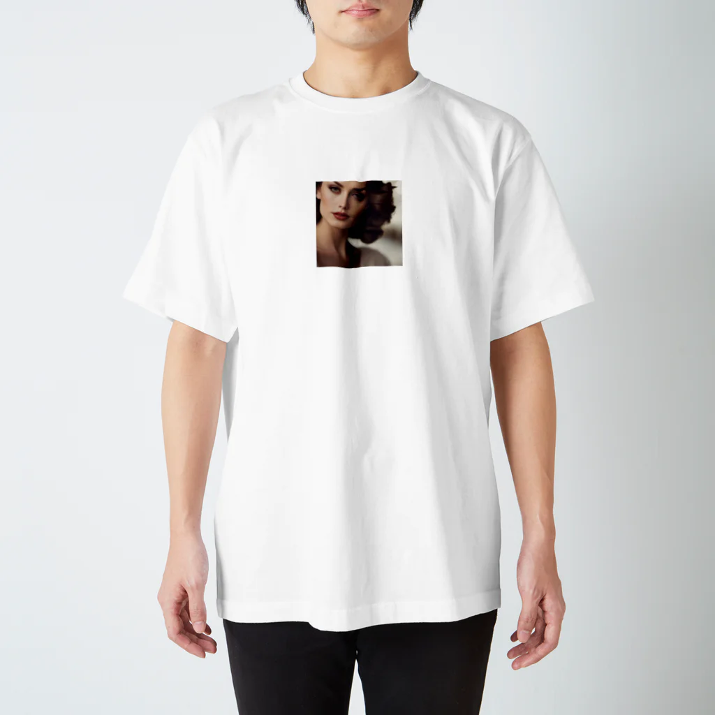 Stylishのクラシック美人 Regular Fit T-Shirt