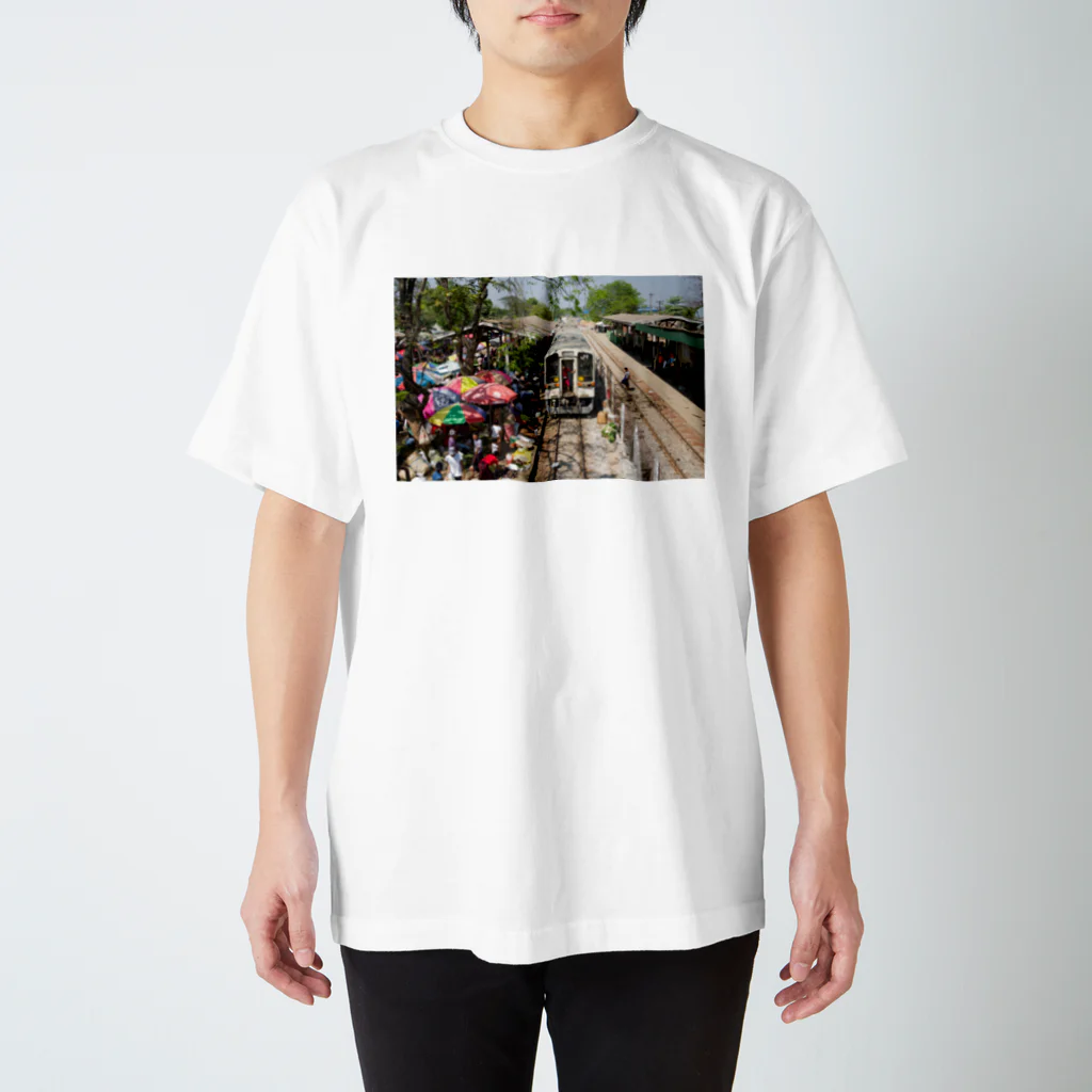 Second_Life_of_Railwaysのミャンマーの線路市場に元JR東海のキハ11系が滑り込む Regular Fit T-Shirt
