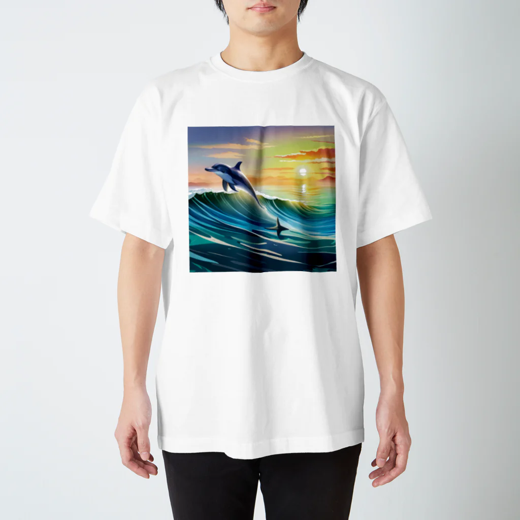 itacyoko(AIイラスト屋)の夕暮れで飛ぶイルカ スタンダードTシャツ