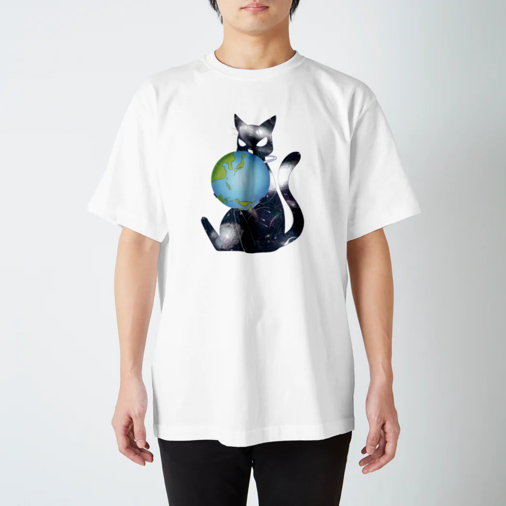 pis-bisの地球侵略を目論む猫 Regular Fit T-Shirt