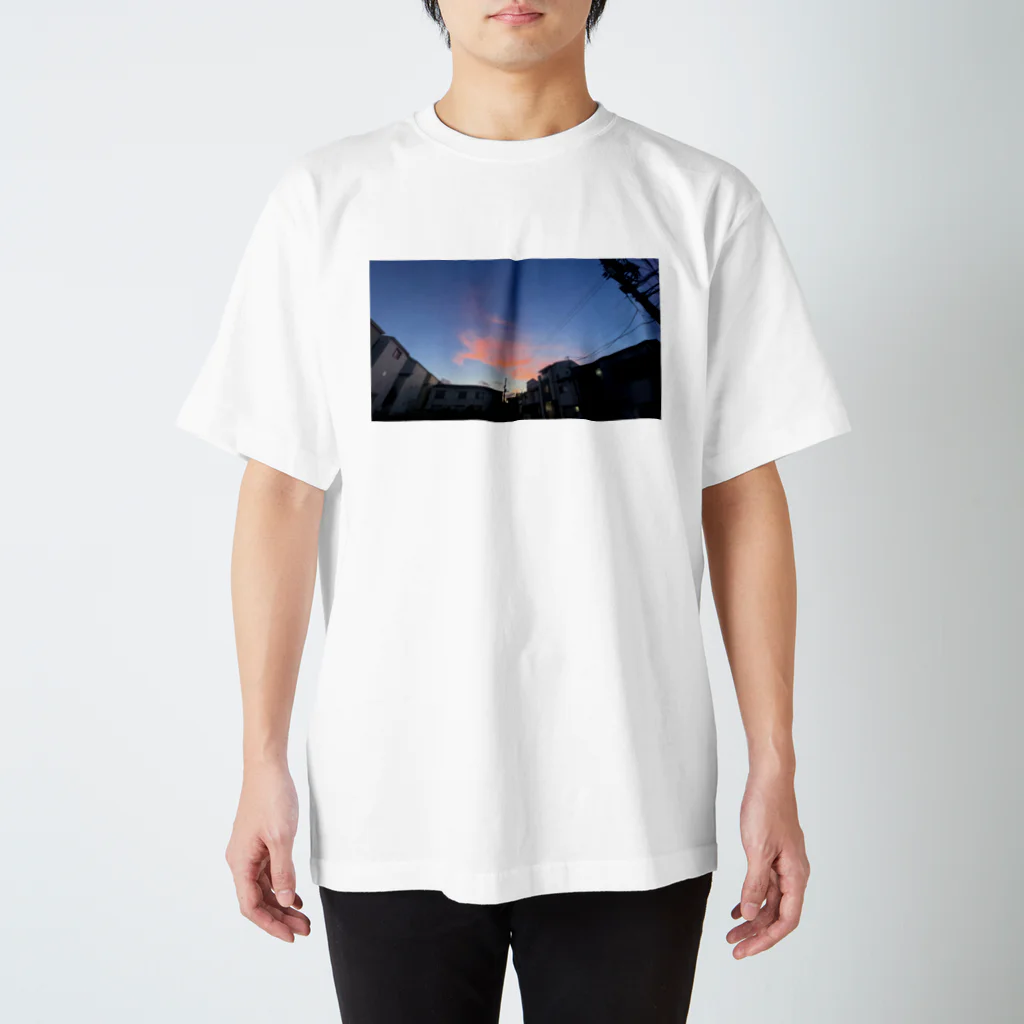 マツリのフォトショップの夕闇と夜空 スタンダードTシャツ