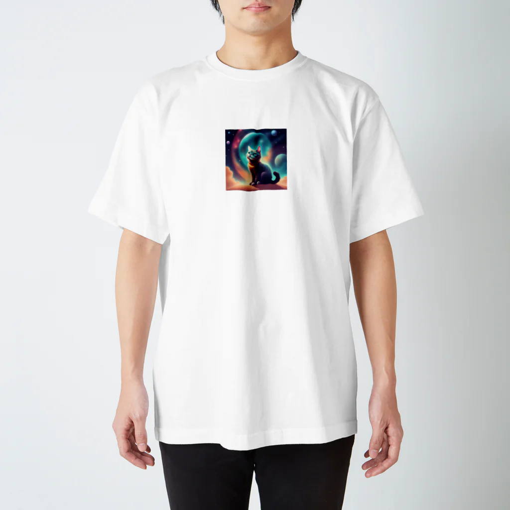 renkanの宇宙に居る猫のイラストグッズ Regular Fit T-Shirt
