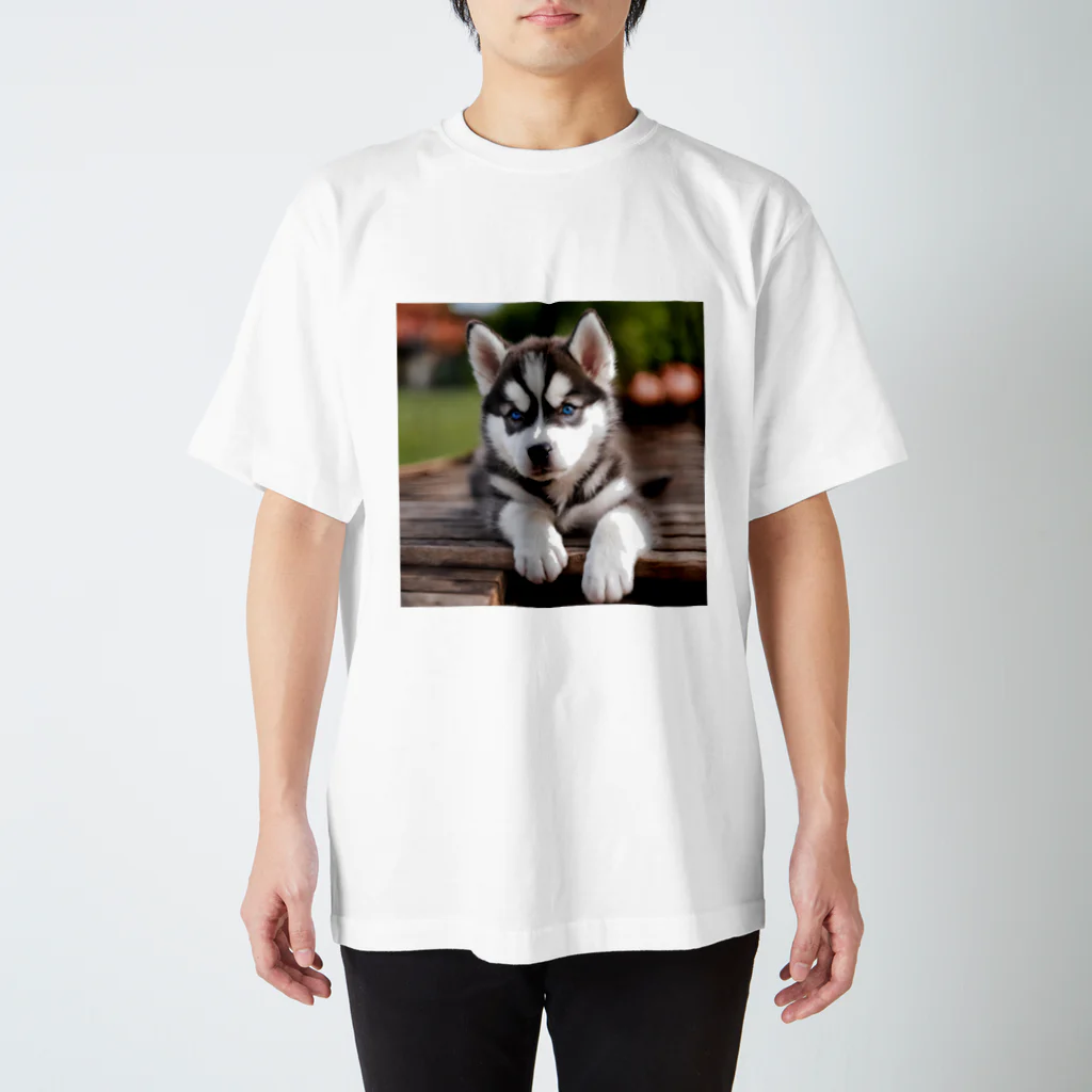 Kybeleのシベリアンハスキーの子犬のグッズ Regular Fit T-Shirt