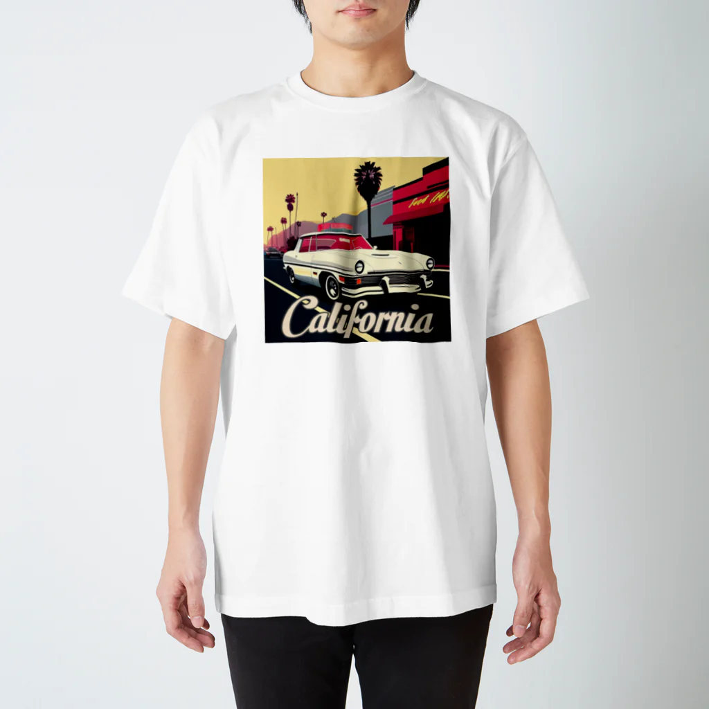 めそぽのカリフォルニアの白い車 Regular Fit T-Shirt