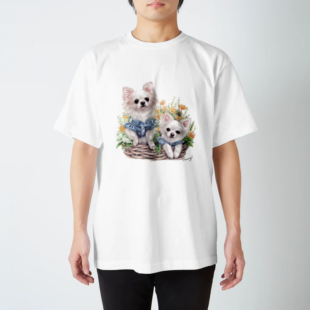 Momojiの犬画のチワワ11 スタンダードTシャツ