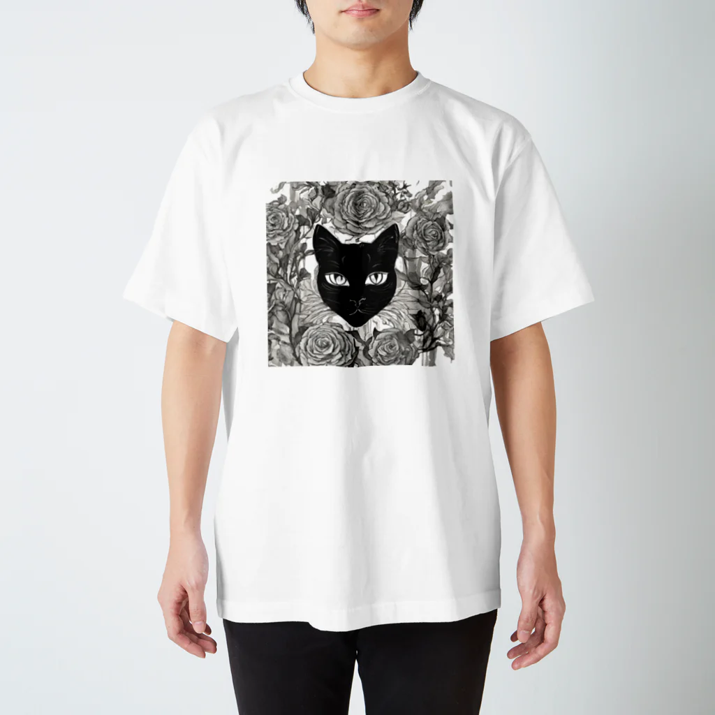 47MIRACLEの黒猫フラワー Regular Fit T-Shirt