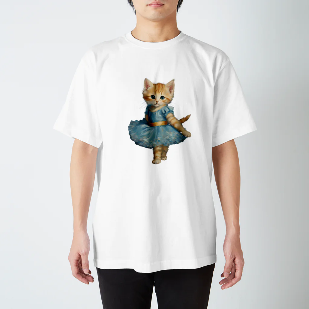 ハッピー・ディライト・ストアのバレリーナの子猫 スタンダードTシャツ