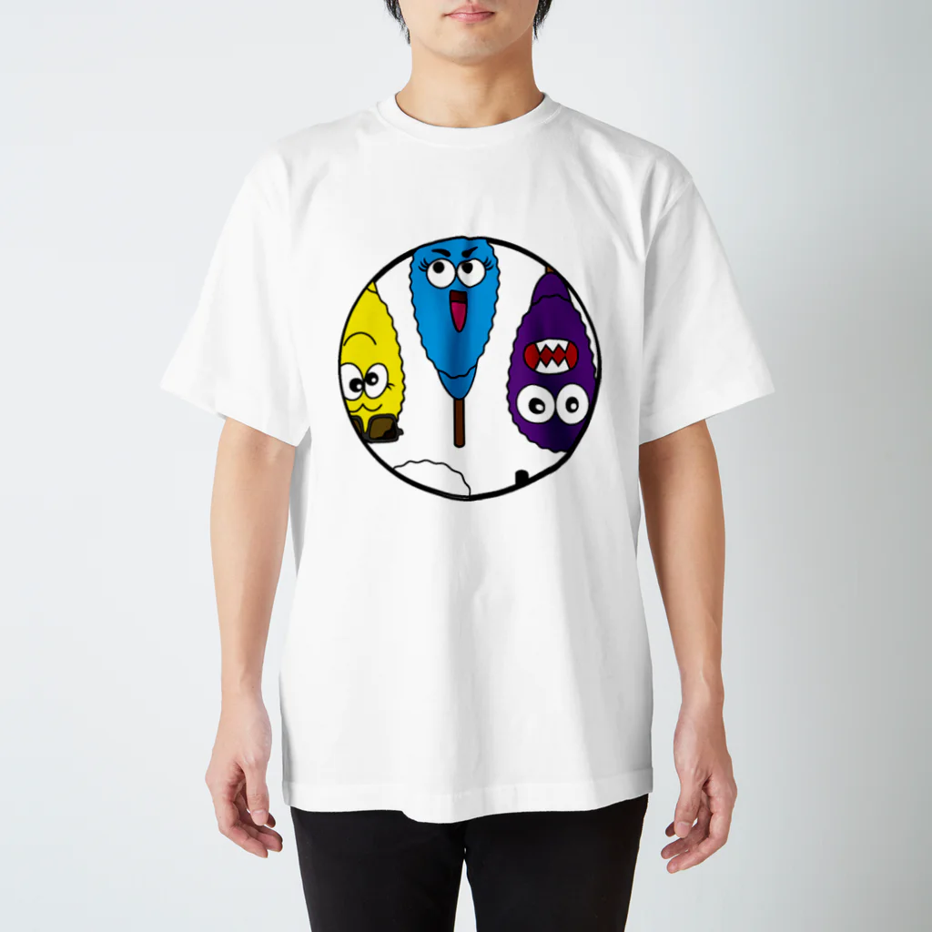 串カツワールドの串カツの妖精クシニョロ（クシニョロワールド） Regular Fit T-Shirt