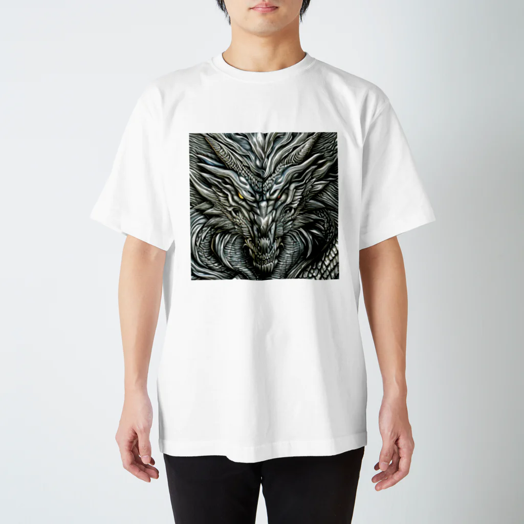 ５６アイテムズの銀龍 Regular Fit T-Shirt