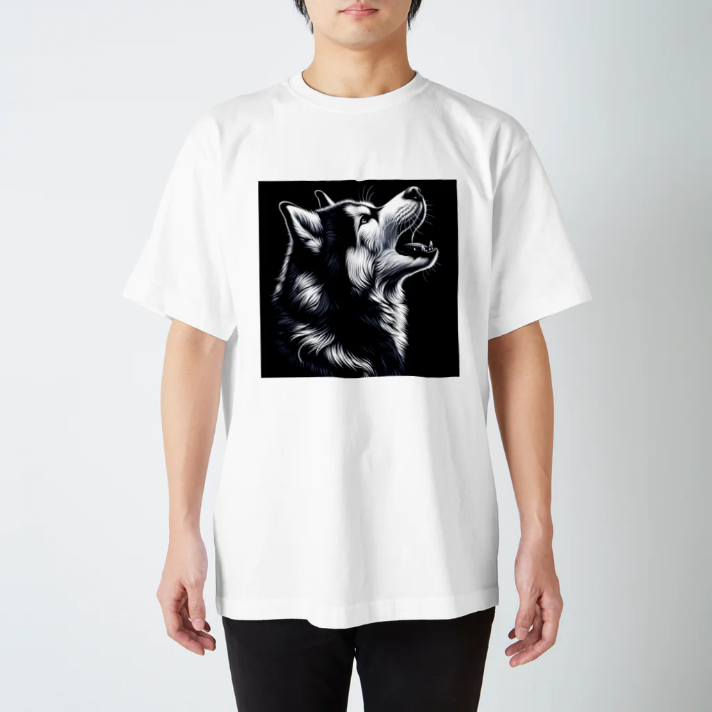 calcium369のシベリアン・ハスキー Regular Fit T-Shirt