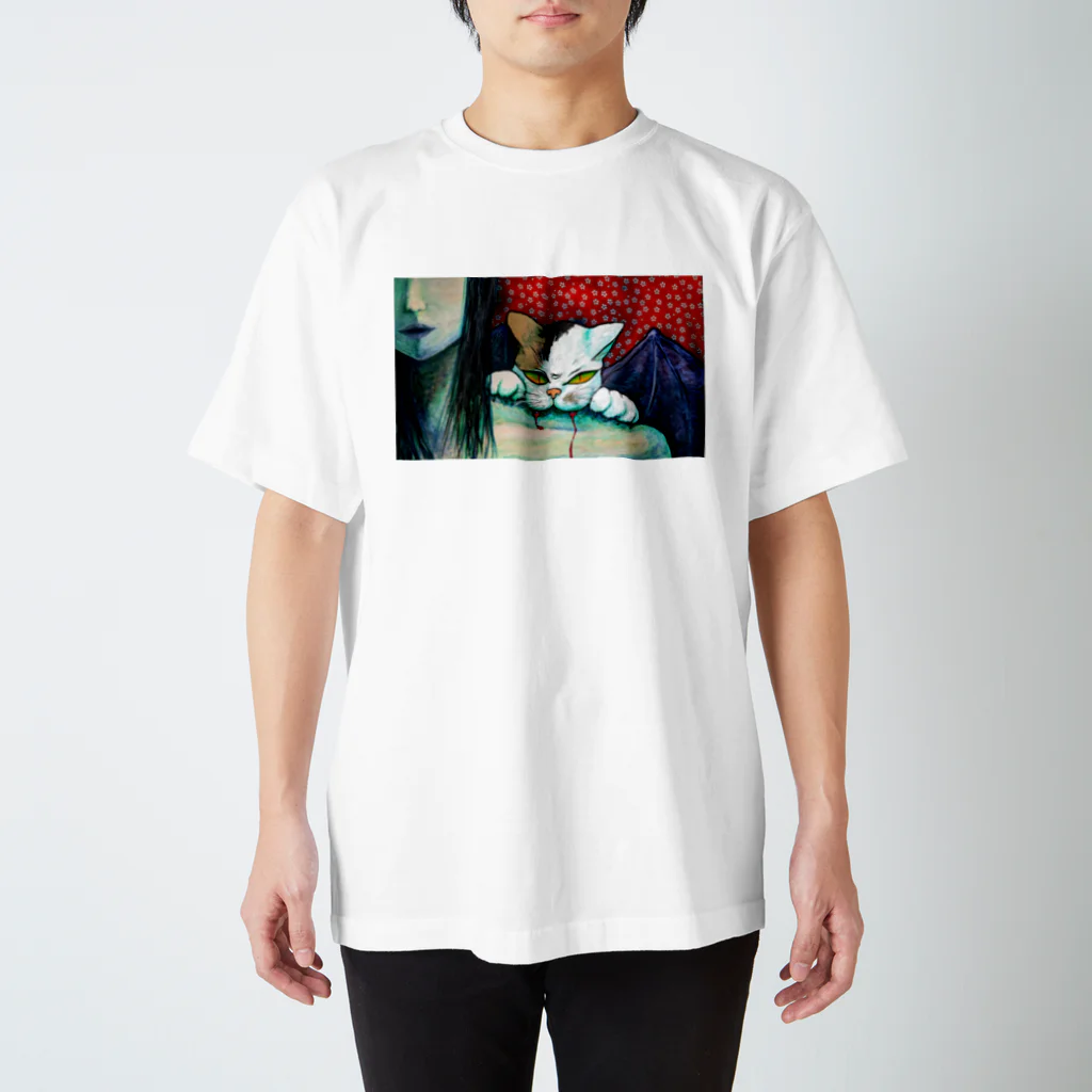 SHOPバケネコ…のキュウケツネコ Regular Fit T-Shirt