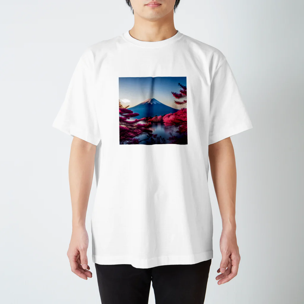 P.H.C（pink house candy）の富士山と紅葉、そして湖のグッズ Regular Fit T-Shirt