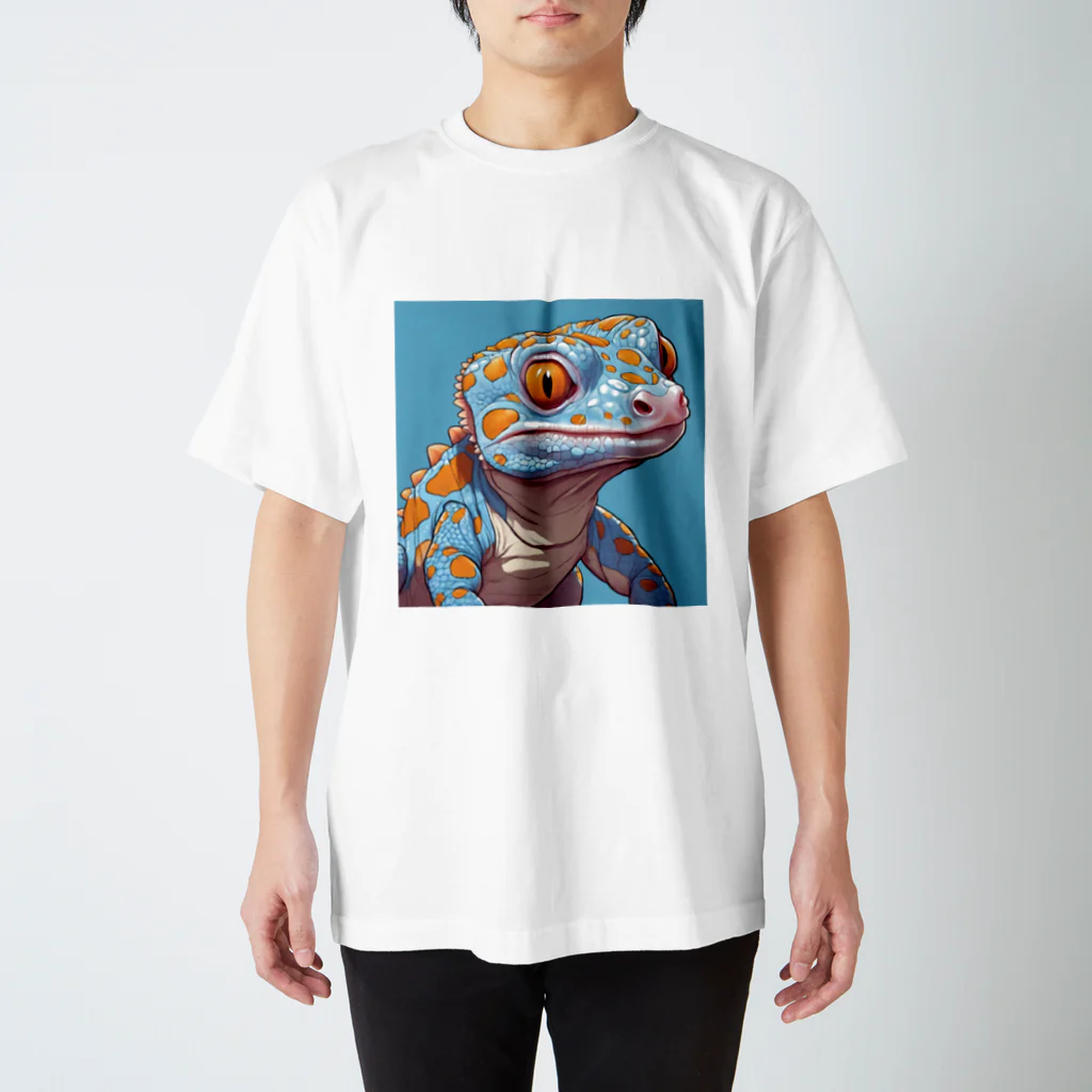 爬虫類Ｔのトッケイヤモリ　背景あり スタンダードTシャツ