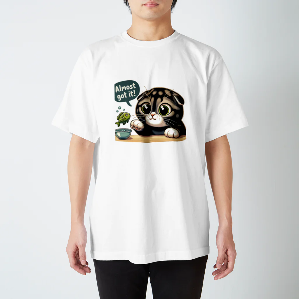 amakanaのまる耳ねこのほっこり時間 Regular Fit T-Shirt