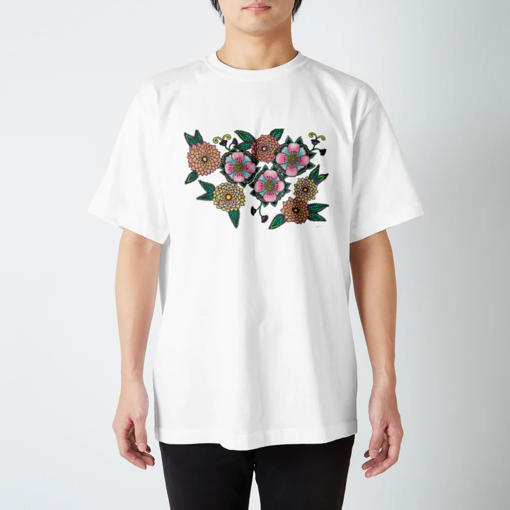 yoshiveggieのHanae Dahlia スタンダードTシャツ