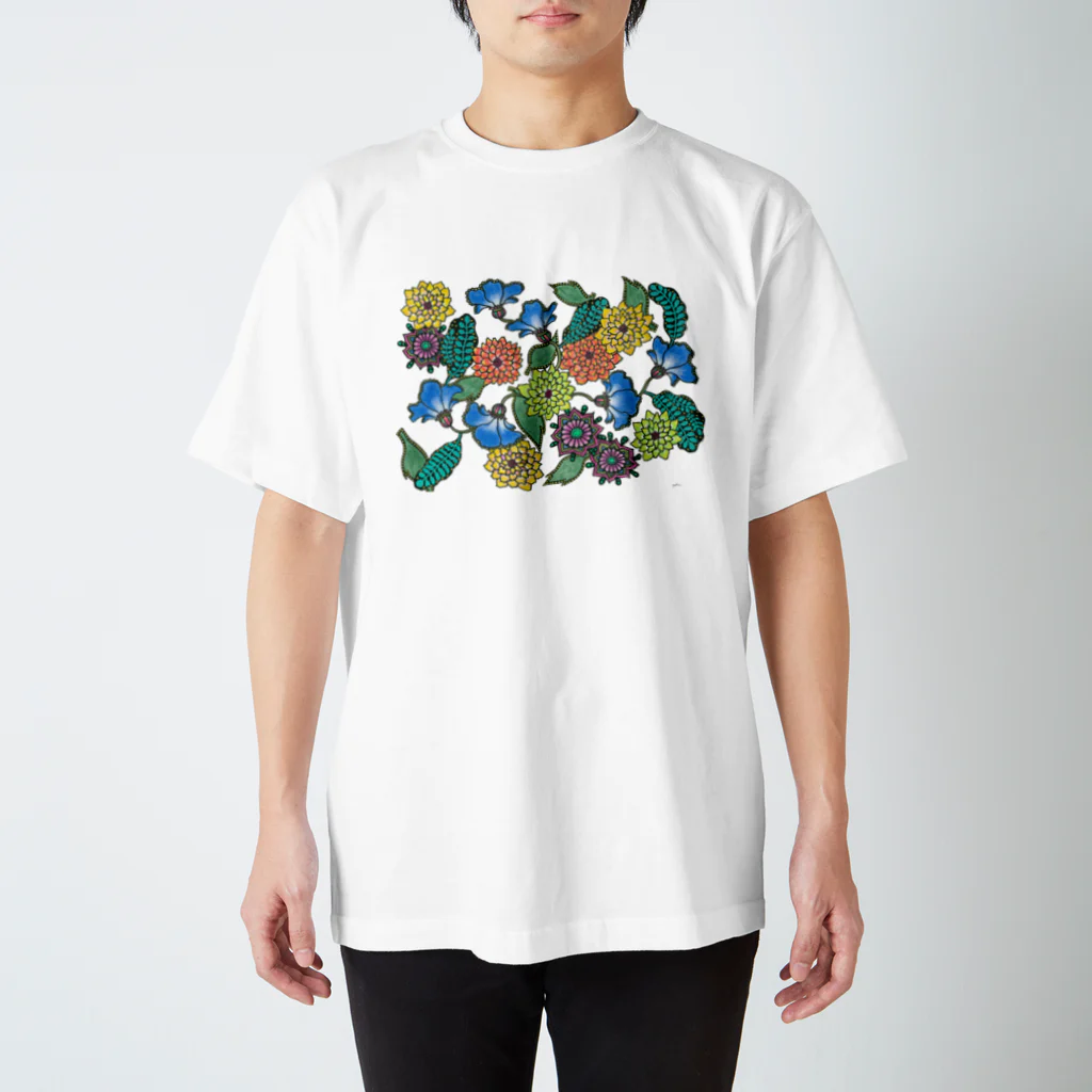 yoshiveggieのHanae Vine Flower Regular Fit T-Shirt