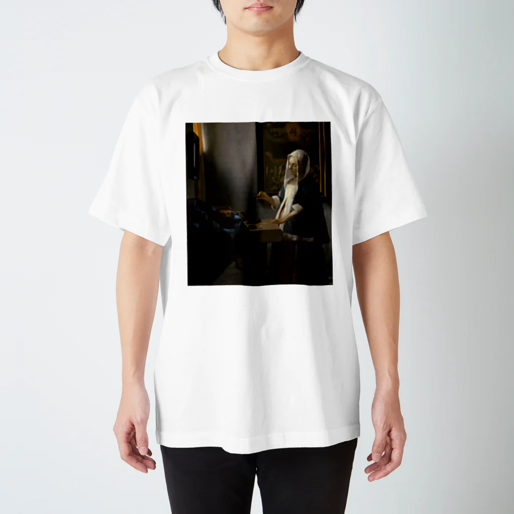 世界美術商店の天秤を持つ女 / Woman Holding a Balance Regular Fit T-Shirt