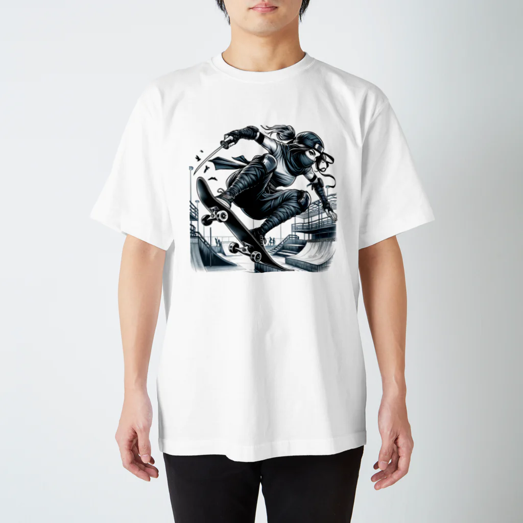 FX海外のスケートボーダーくノ一 Regular Fit T-Shirt