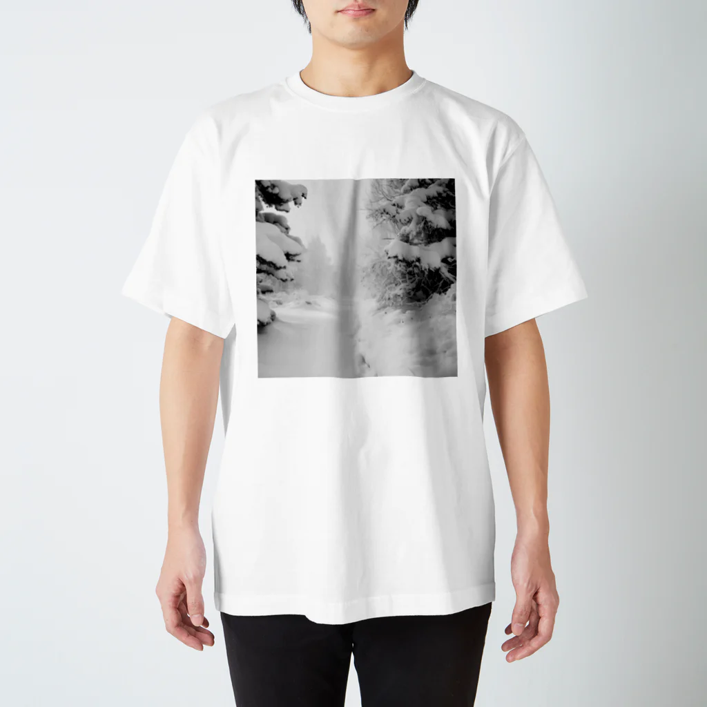 tamtaのyukiwoaruku Regular Fit T-Shirt