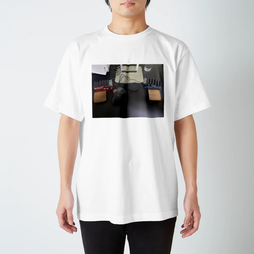 ハガユウキの分割キーボードTシャツ Regular Fit T-Shirt