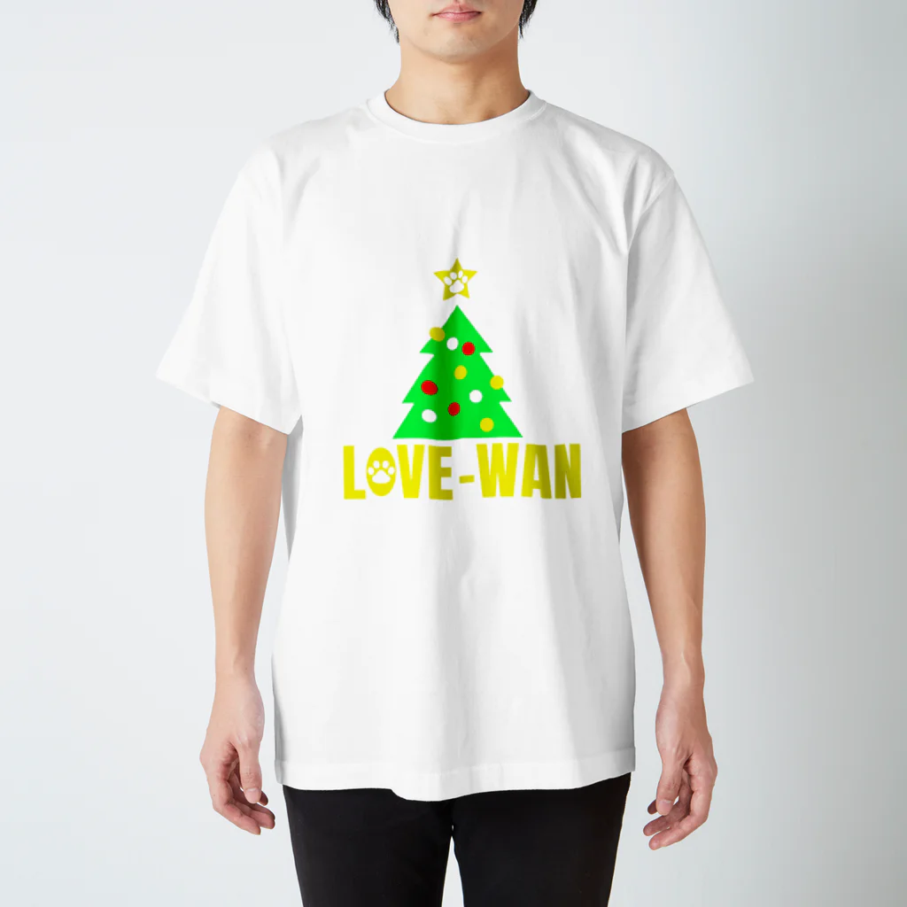 WAN-ONE Style shopのLOVE-WAN クリスマスツリー Regular Fit T-Shirt