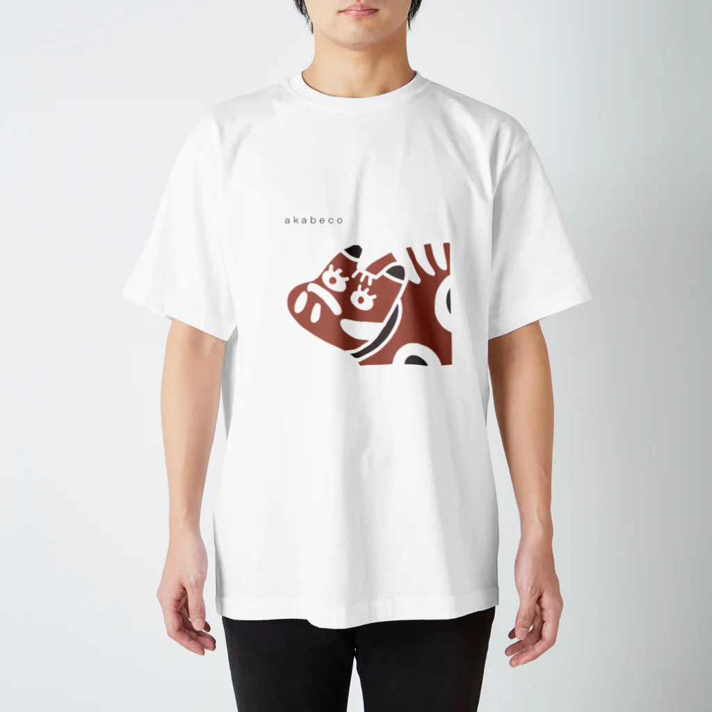 とーる 🇯🇵akabeco/animals/graffitiのakabecoドアップ スタンダードTシャツ