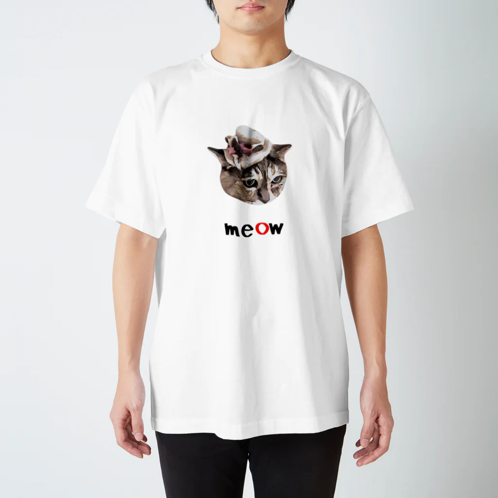 ギジトラ猫のフクちゃんのキジトラ猫のフクちゃん Regular Fit T-Shirt