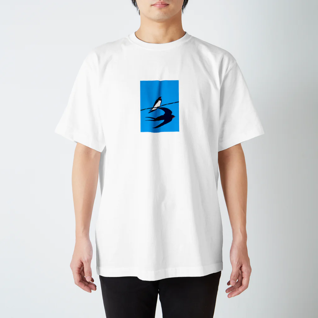 intheskysanoの燕の夫婦 Regular Fit T-Shirt