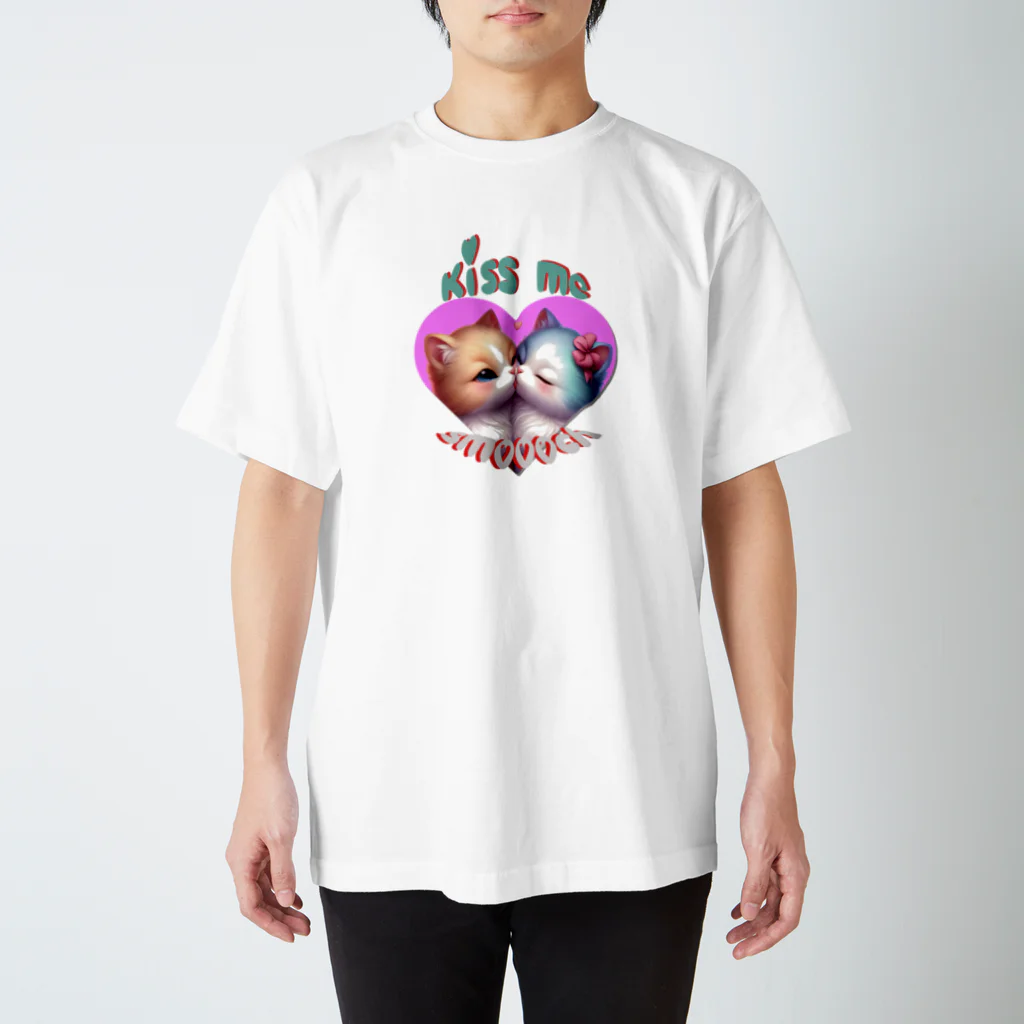 iisseiiのKiss me cat  Valentine's Day  スタンダードTシャツ