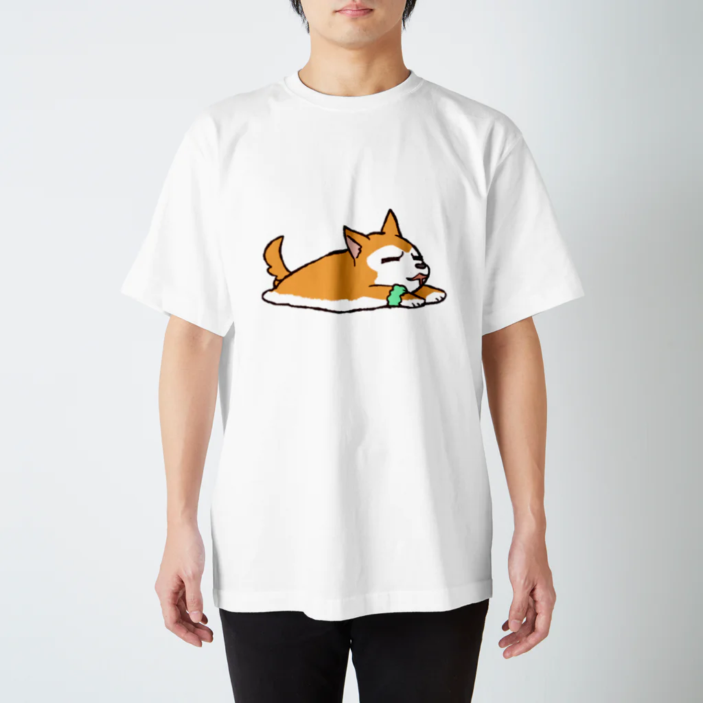 ちるふショップのちるふ（パンが好きな狼） スタンダードTシャツ