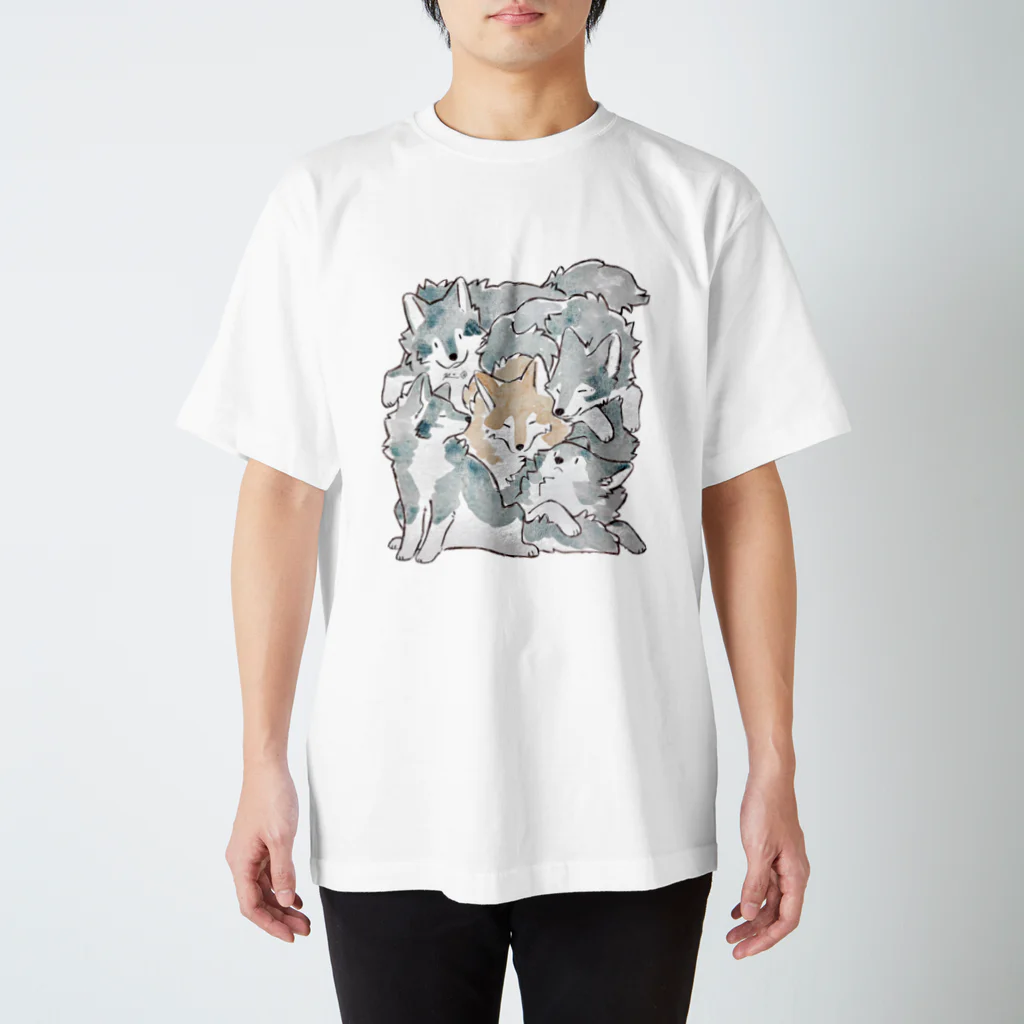 WAWOOMの狼団子 Regular Fit T-Shirt