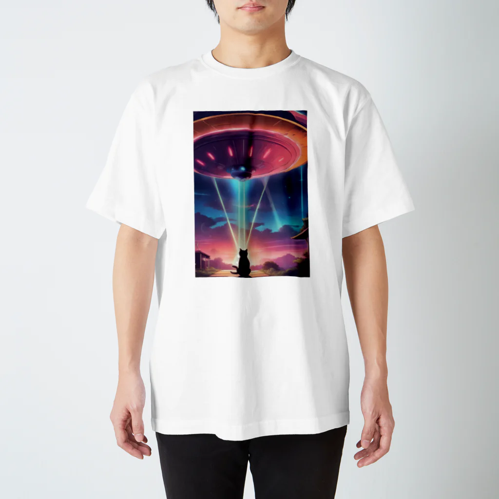 ParadigmStar　パラダイムスターのUFOに遭遇!? 不思議な猫のキャトルミューティレーション！👽🐱✨ Regular Fit T-Shirt