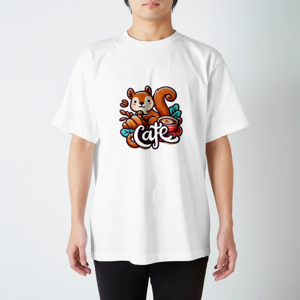 オキニのカフェ店員リス Regular Fit T-Shirt