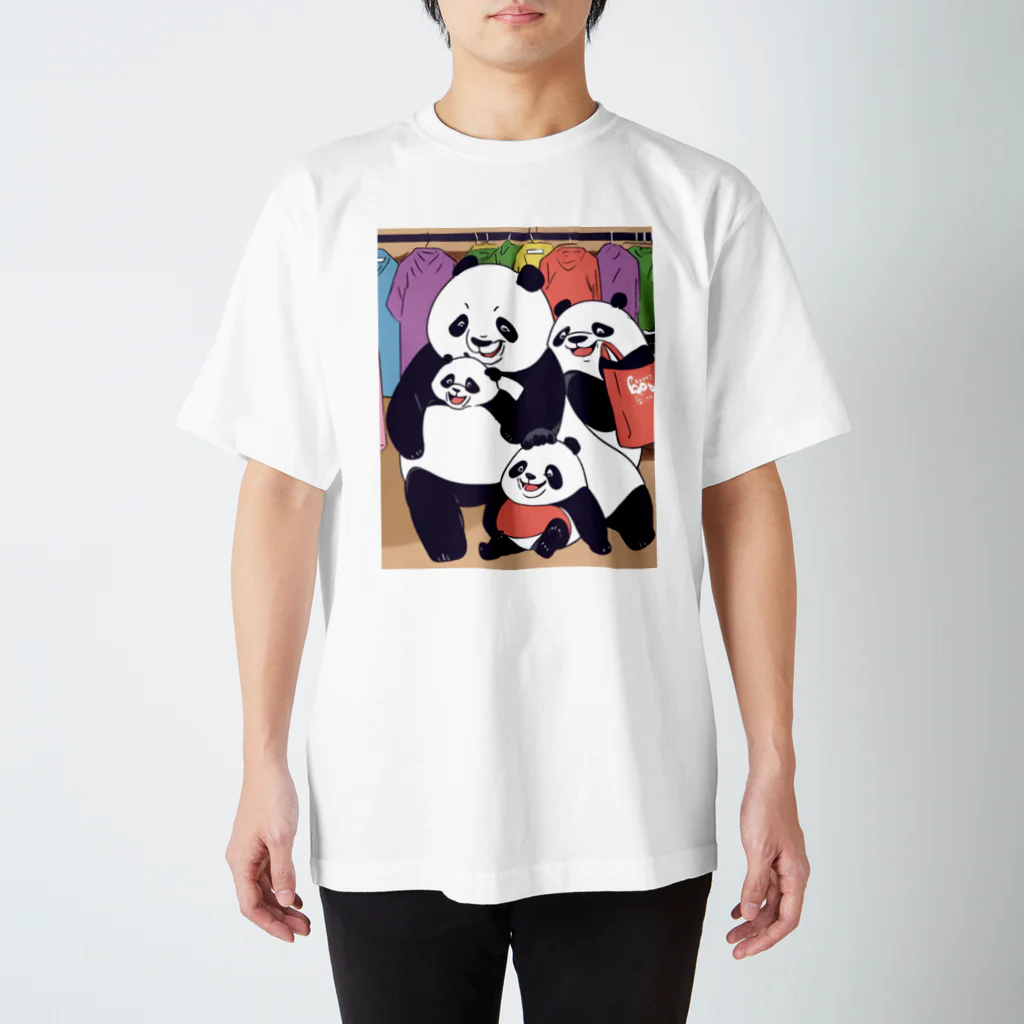 CuteInkoMunchのパンダの冒険 Regular Fit T-Shirt