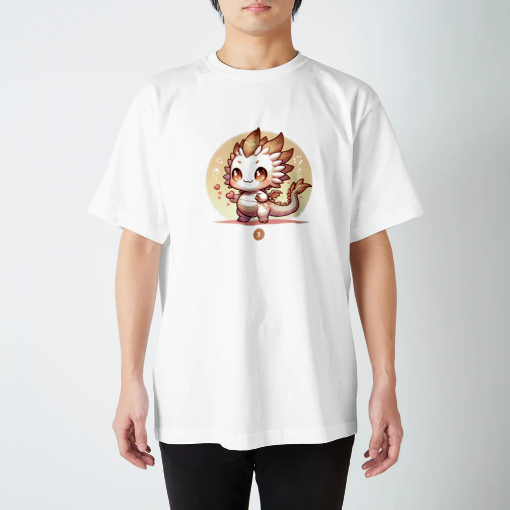 可愛らしいドラゴンのイラストグッズ店の【かわいいドラゴンのマスコットキャラクター】 Regular Fit T-Shirt