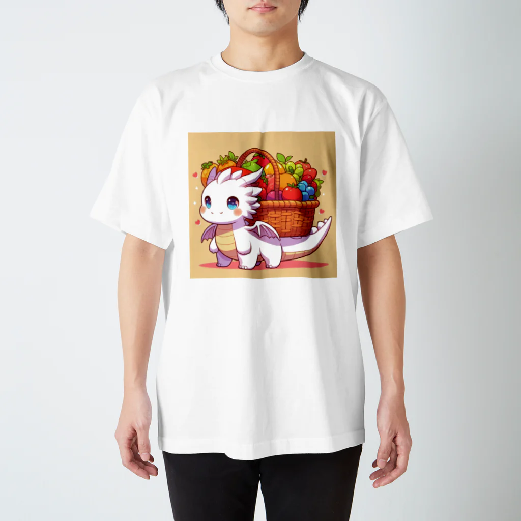 可愛らしいドラゴンのイラストグッズ店のマスコットドラゴン スタンダードTシャツ