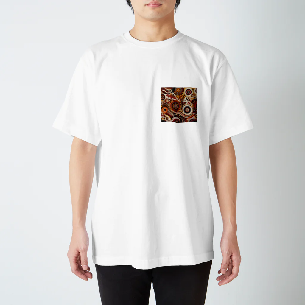 saqui.comのアボリジニ柄３ Regular Fit T-Shirt