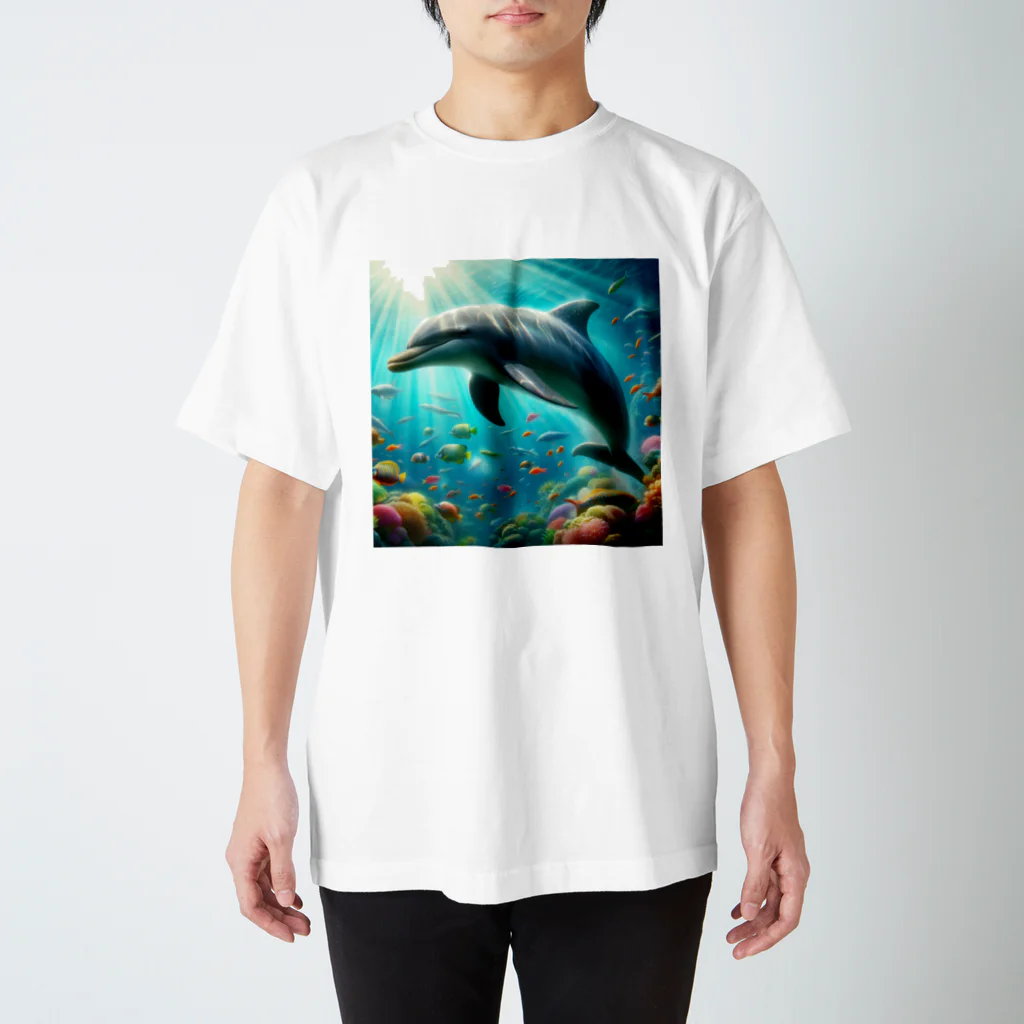 Lovers-chapelの美しいイルカ Regular Fit T-Shirt