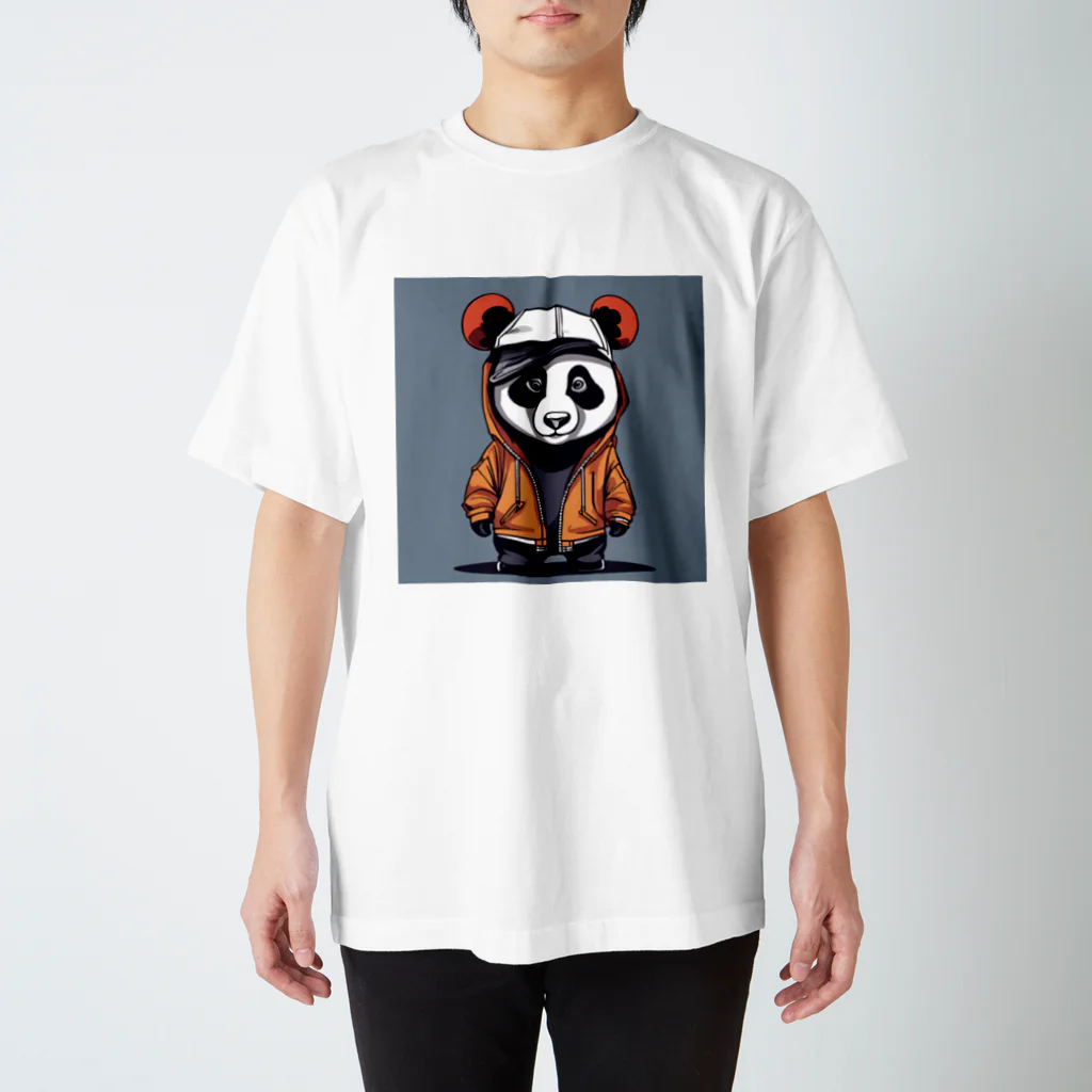 クレイジーパンダのcrazy_panda4 Regular Fit T-Shirt