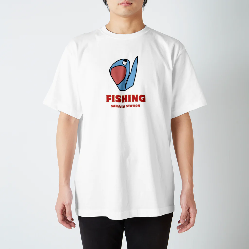 SAKA1AのSAKA1A STATION fishing LOGO Regular Fit T-Shirt