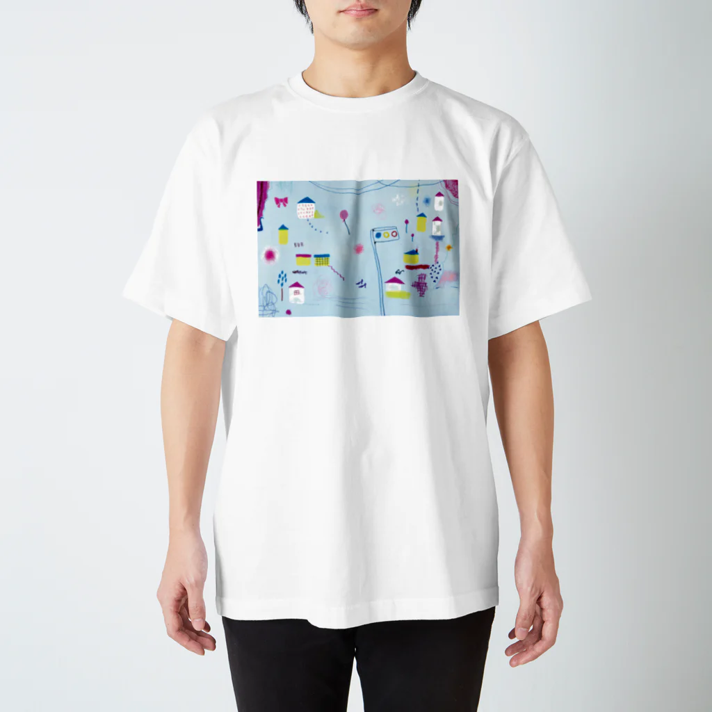 oka emiのにちようび Regular Fit T-Shirt