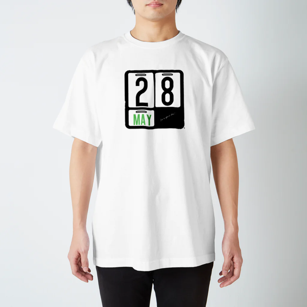 birthdayTの5/28 Regular Fit T-Shirt