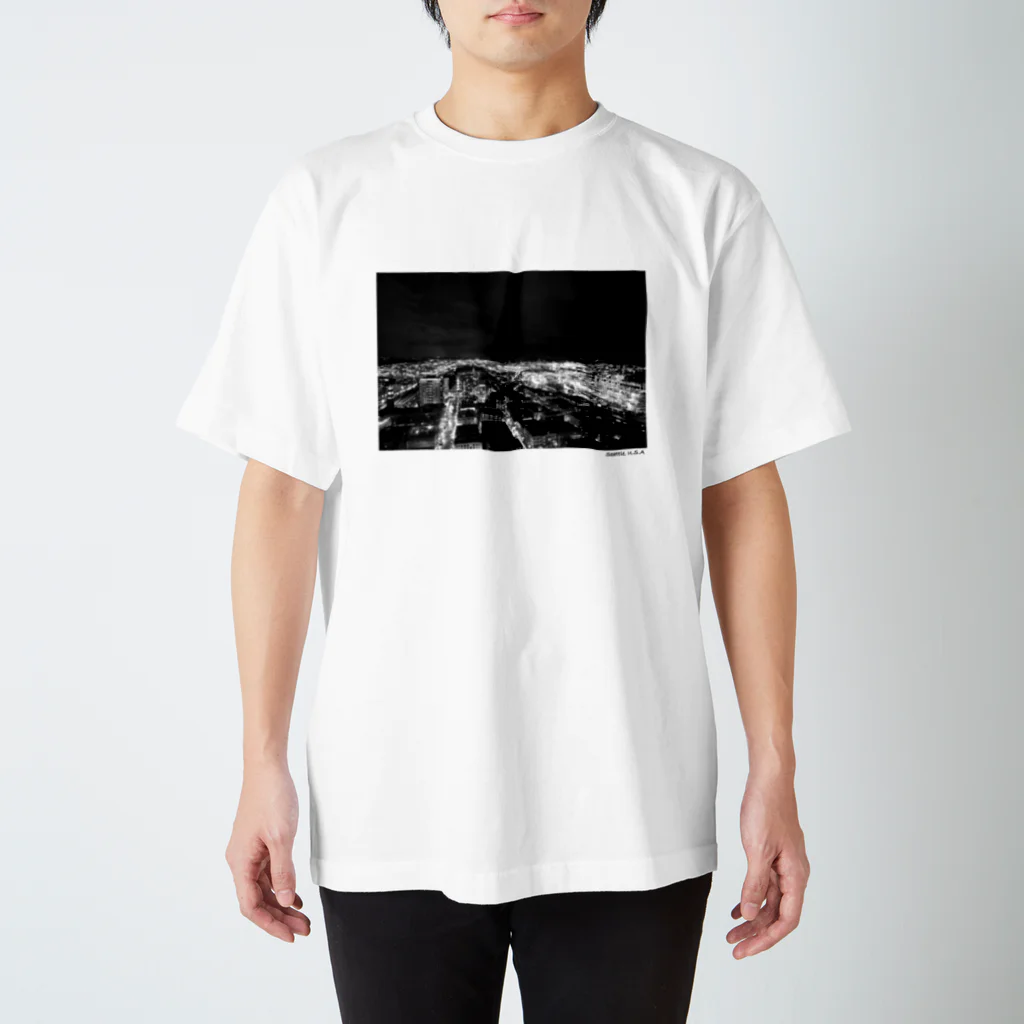 mone'sの[Seattle b] T.V.I.S Regular Fit T-Shirt