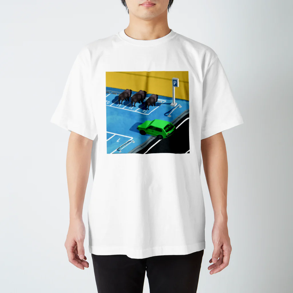 monomawaruの駐車場でのバイソンたち / Bisons at the parking lot スタンダードTシャツ