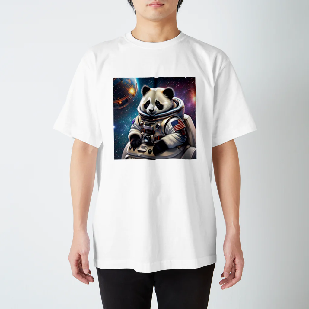 animal_botの宇宙にパンダ スタンダードTシャツ