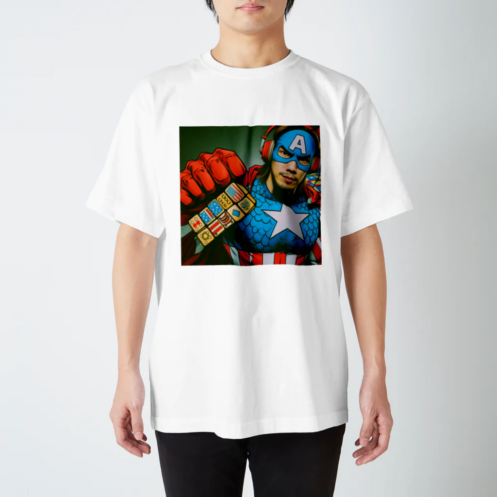 まいけんの怪しいアメコミヒーロー maiken Regular Fit T-Shirt