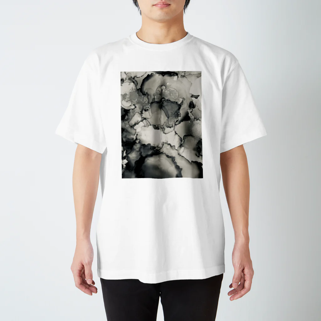 mo_chocoのインクアートA-1 Regular Fit T-Shirt