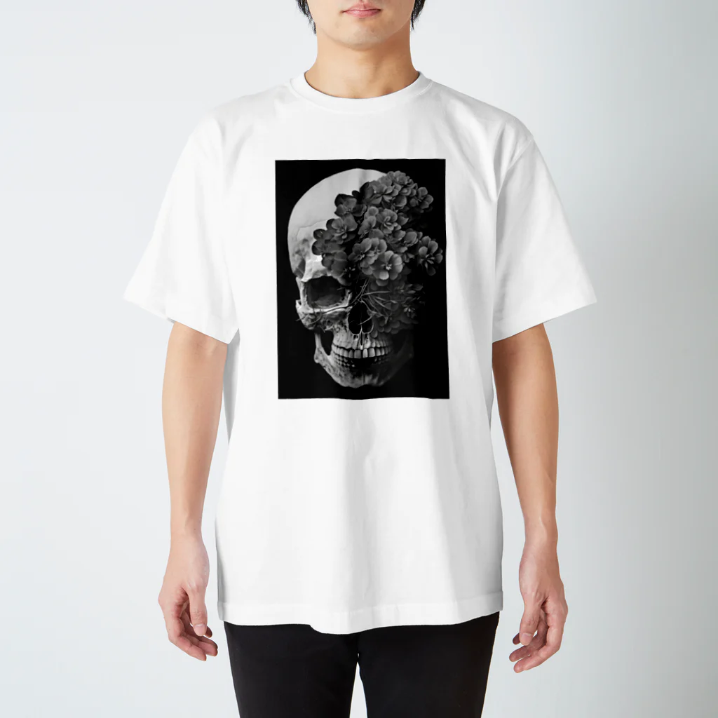 SpaceOnigiriGameLLCのShadowCorridor2「時雨」 Regular Fit T-Shirt