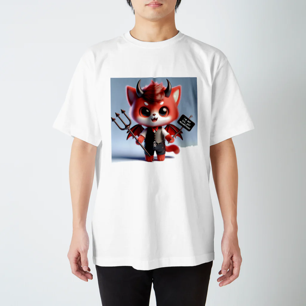 ブルーアイズの小悪魔猫 Regular Fit T-Shirt