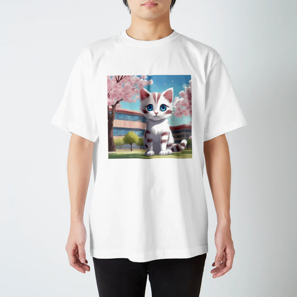 yoiyononakaの春と桜と虎縞白猫06 Regular Fit T-Shirt
